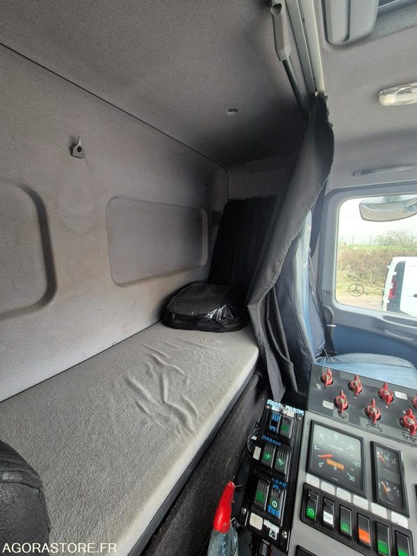 Подметально-уборочная машина Balayeuse Eurovoirie Optifant 70 TA THP - 2012 - 242 000 heures: фото 27