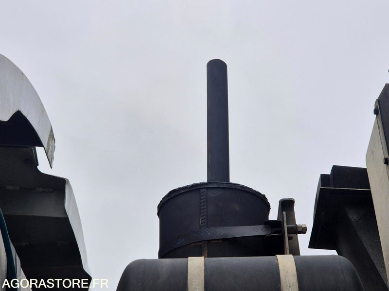 Подметально-уборочная машина Balayeuse Eurovoirie Optifant 70 TA THP - 2012 - 242 000 heures: фото 8