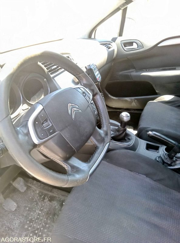 CITROEN C4 - Легковой автомобиль: фото 1 CITROEN C4 - Легковой автомобиль: фото 1