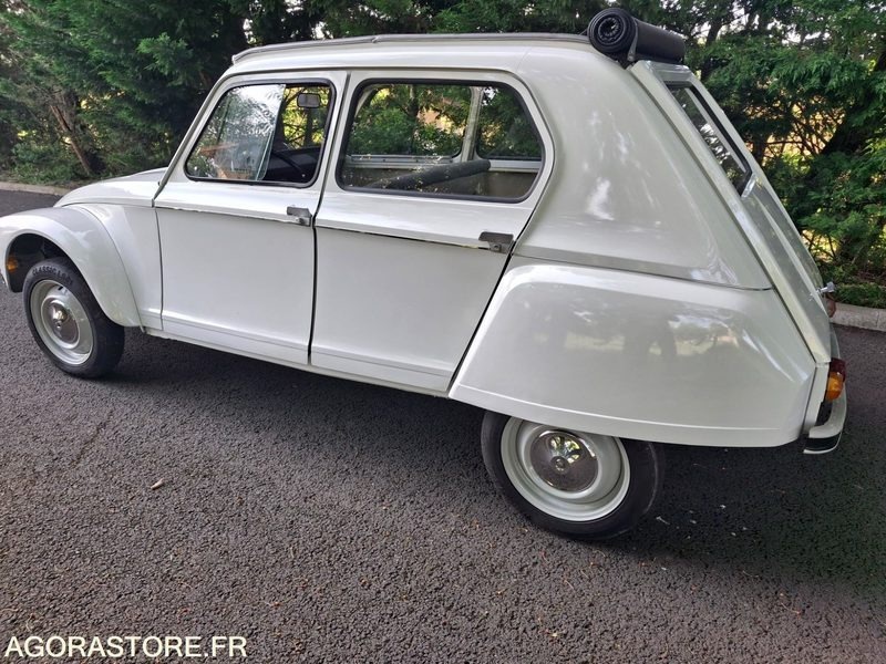 CITROEN-DYANE-1967- - Легковой автомобиль: фото 3 CITROEN-DYANE-1967- - Легковой автомобиль: фото 3