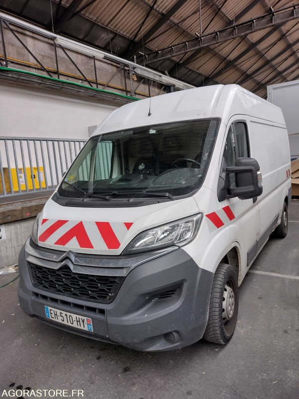 CITROEN JUMPER L2H2 / 186 914 KMS / 2016 / HAYON - Цельнометаллический фургон: фото 3 CITROEN JUMPER L2H2 / 186 914 KMS / 2016 / HAYON - Цельнометаллический фургон: фото 3