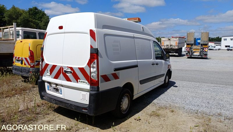 CITROËN JUMPY - 2013 / 222000 KM (CZ-054-FE) - Легковой фургон: фото 4 CITROËN JUMPY - 2013 / 222000 KM (CZ-054-FE) - Легковой фургон: фото 4