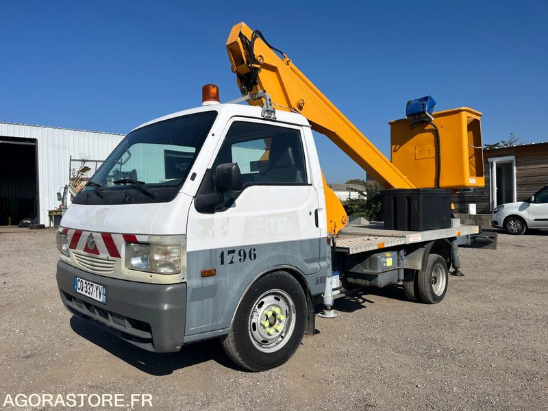 Camion nacelle - VL 3,5 t - Multitel 145 Aluminium – 14,5 m – 74 292 km - Грузовик с подъемником: фото 1 Camion nacelle - VL 3,5 t - Multitel 145 Aluminium – 14,5 m – 74 292 km - Грузовик с подъемником: фото 1