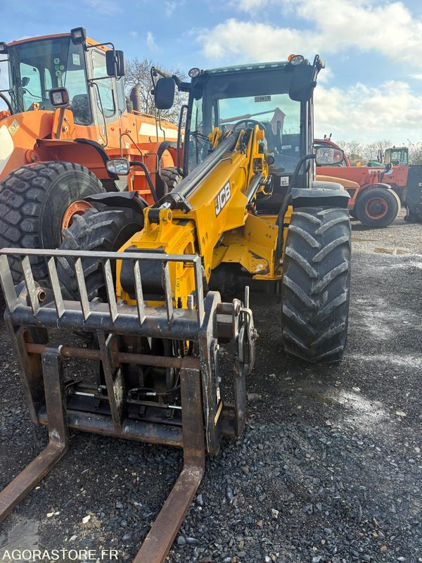Chargeuse JCB TM 310 - 2011 - 6907 heures - BON ETAT entretien 6900h - Трактор: фото 1 Chargeuse JCB TM 310 - 2011 - 6907 heures - BON ETAT entretien 6900h - Трактор: фото 1