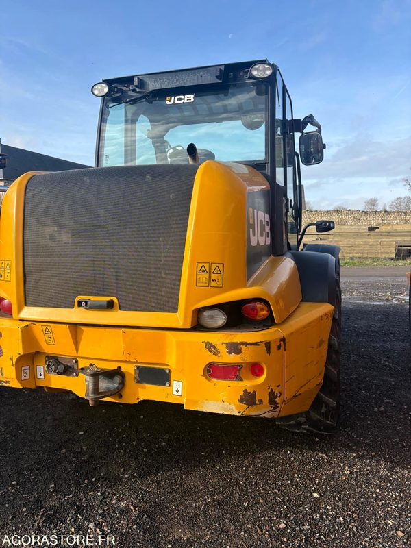 Chargeuse JCB TM 310 - 2011 - 6907 heures - BON ETAT entretien 6900h - Трактор: фото 5 Chargeuse JCB TM 310 - 2011 - 6907 heures - BON ETAT entretien 6900h - Трактор: фото 5