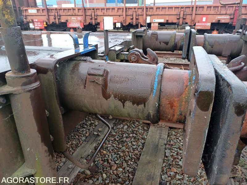 Wagon plat intermodal type Sggnss – modèle 6432B0-4, 72 pieds - 2004 (ref 1561) - Другая техника: фото 5 Wagon plat intermodal type Sggnss – modèle 6432B0-4, 72 pieds - 2004 (ref 1561) - Другая техника: фото 5