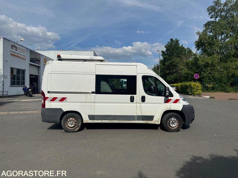 FIAT DUCATO 109 000 KM 7 PLACES - Цельнометаллический фургон: фото 4 FIAT DUCATO 109 000 KM 7 PLACES - Цельнометаллический фургон: фото 4