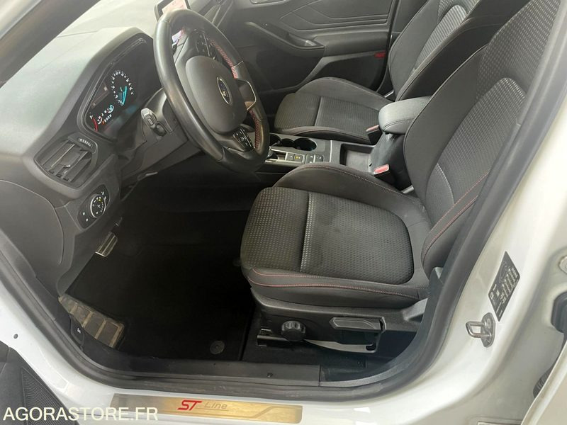 FORD FOCUS finition ST Line 122800 Kms 2021 - Универсал: фото 4 FORD FOCUS finition ST Line 122800 Kms 2021 - Универсал: фото 4