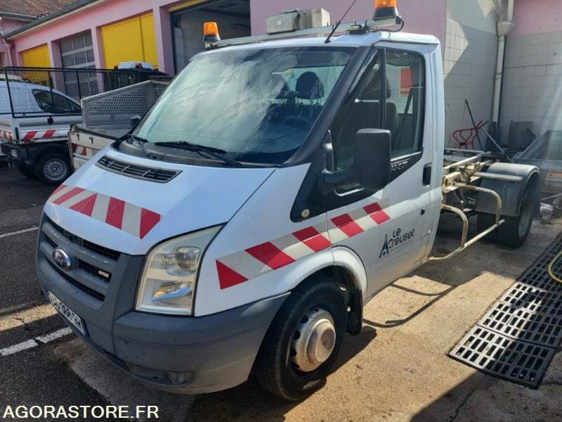FORD transit avec système ampirol (sans contrôle technique) - Малотоннажный самосвал: фото 1 FORD transit avec système ampirol (sans contrôle technique) - Малотоннажный самосвал: фото 1