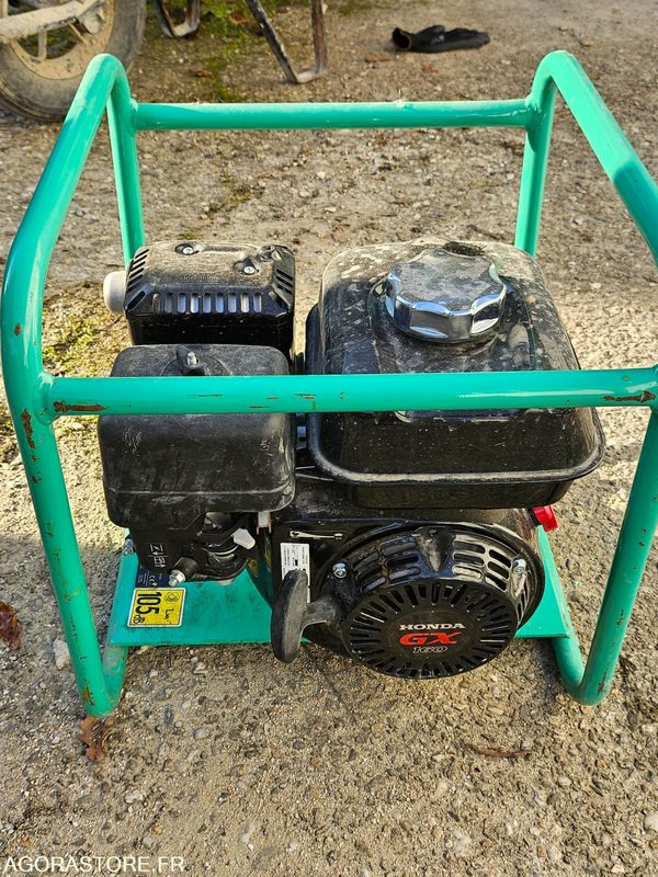 Groupe vibrant ge-5lh + pompe wp3lb - Строительное оборудование: фото 4 Groupe vibrant ge-5lh + pompe wp3lb - Строительное оборудование: фото 4