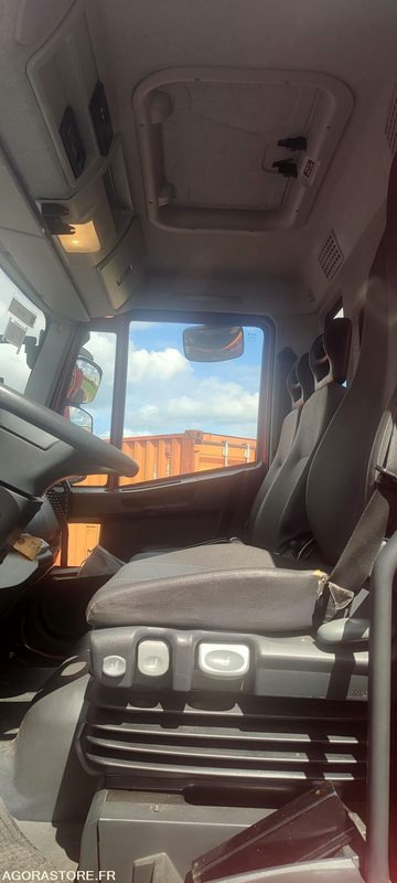 BEA EGI 280 TBI / IVECO 180 E 30 - Грузовик: фото 4 BEA EGI 280 TBI / IVECO 180 E 30 - Грузовик: фото 4