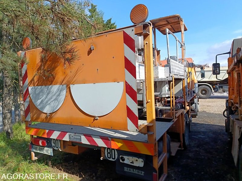 Camion Renault Midlum machine à spray peinture BE-892-HC - Грузовик: фото 5 Camion Renault Midlum machine à spray peinture BE-892-HC - Грузовик: фото 5