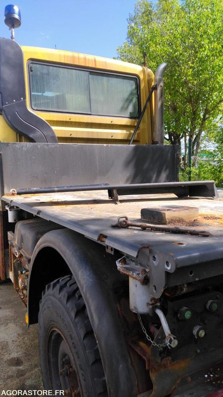Mercedes UNIMOG UG318C30C 20212 kms 2002 - Грузовик: фото 4 Mercedes UNIMOG UG318C30C 20212 kms 2002 - Грузовик: фото 4