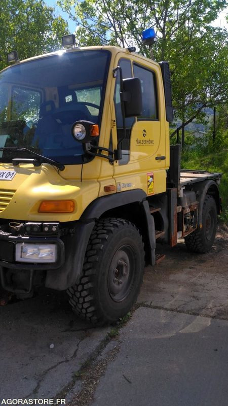 Mercedes UNIMOG UG318C30C 20212 kms 2002 - Грузовик: фото 1 Mercedes UNIMOG UG318C30C 20212 kms 2002 - Грузовик: фото 1