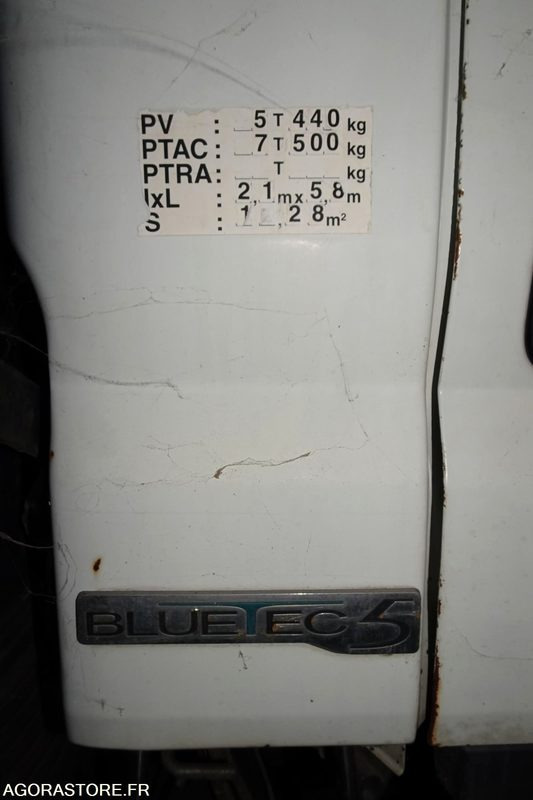 Mitsubishi Fuso Bluetec 5 - Грузовик: фото 4 Mitsubishi Fuso Bluetec 5 - Грузовик: фото 4