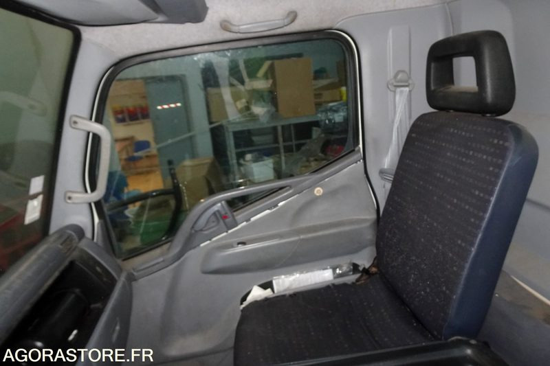 Грузовик Mitsubishi Fuso Bluetec 5: фото 37