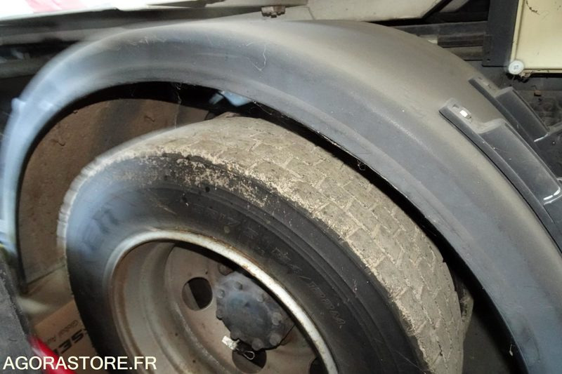 Грузовик Mitsubishi Fuso Bluetec 5: фото 8