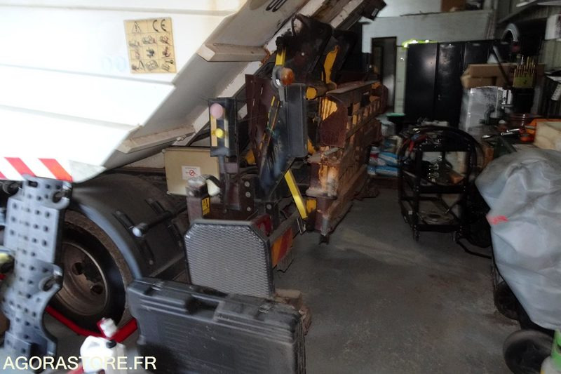 Грузовик Mitsubishi Fuso Bluetec 5: фото 9