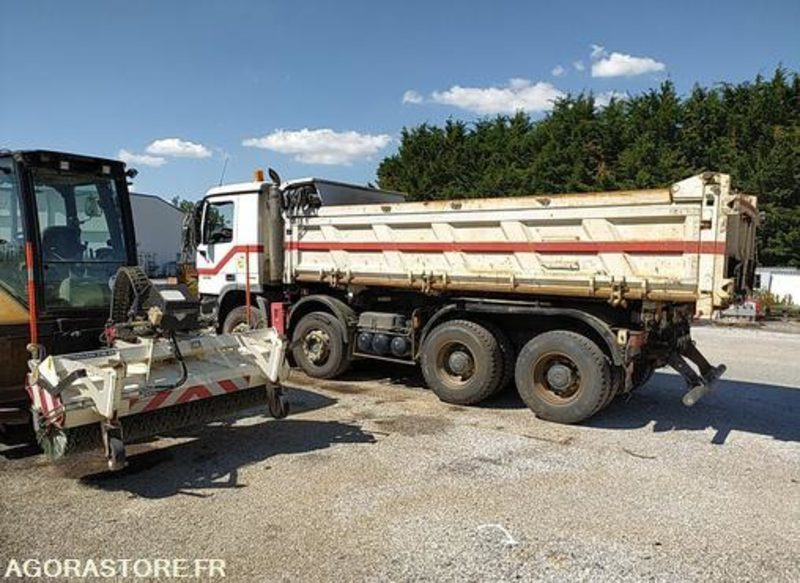 Porteur 8x4 Mercedes Benne 32 tonnes - CE115NQ - 2008 / 517809 KM (ML559) - Грузовик: фото 3 Porteur 8x4 Mercedes Benne 32 tonnes - CE115NQ - 2008 / 517809 KM (ML559) - Грузовик: фото 3
