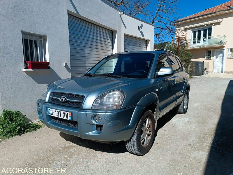 HYUNDAI TUCSON - 2007 - 224500KMS - Внедорожник: фото 1 HYUNDAI TUCSON - 2007 - 224500KMS - Внедорожник: фото 1