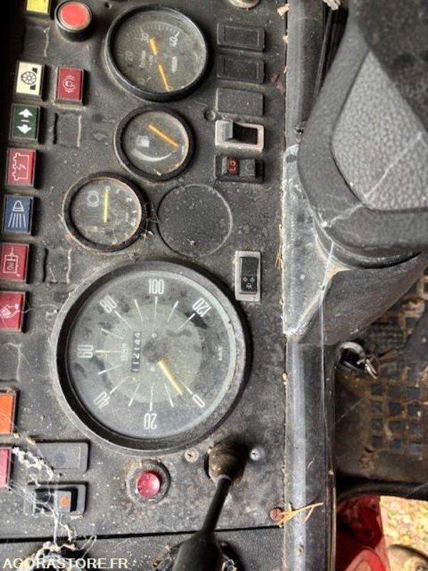 IVECO MAGIRUS 160-11 112144 KM POSTE DE COMMANDEMENT - Пожарная машина: фото 4 IVECO MAGIRUS 160-11 112144 KM POSTE DE COMMANDEMENT - Пожарная машина: фото 4