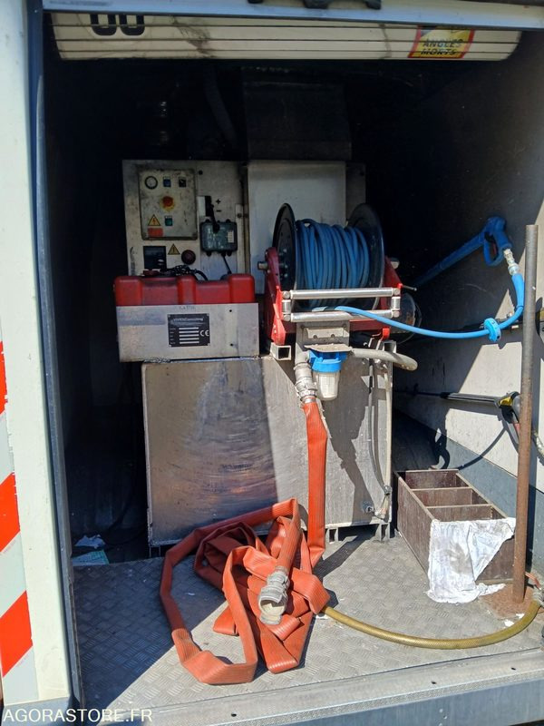 Iveco AB-141-NC - Подметально-уборочная машина: фото 5 Iveco AB-141-NC - Подметально-уборочная машина: фото 5