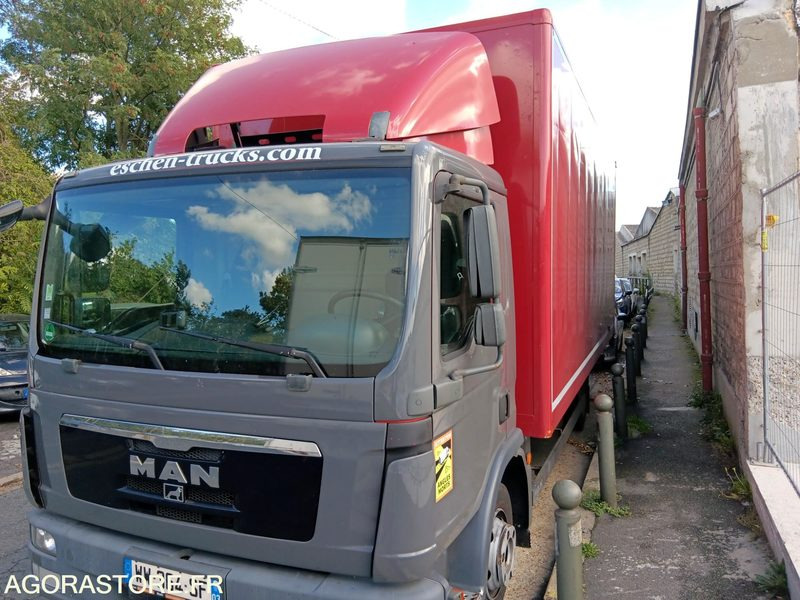 MAN TGL 7.150 ANNEE 2011- 7.5T - 385 000 KMS - Грузовик с закрытым кузовом: фото 2 MAN TGL 7.150 ANNEE 2011- 7.5T - 385 000 KMS - Грузовик с закрытым кузовом: фото 2