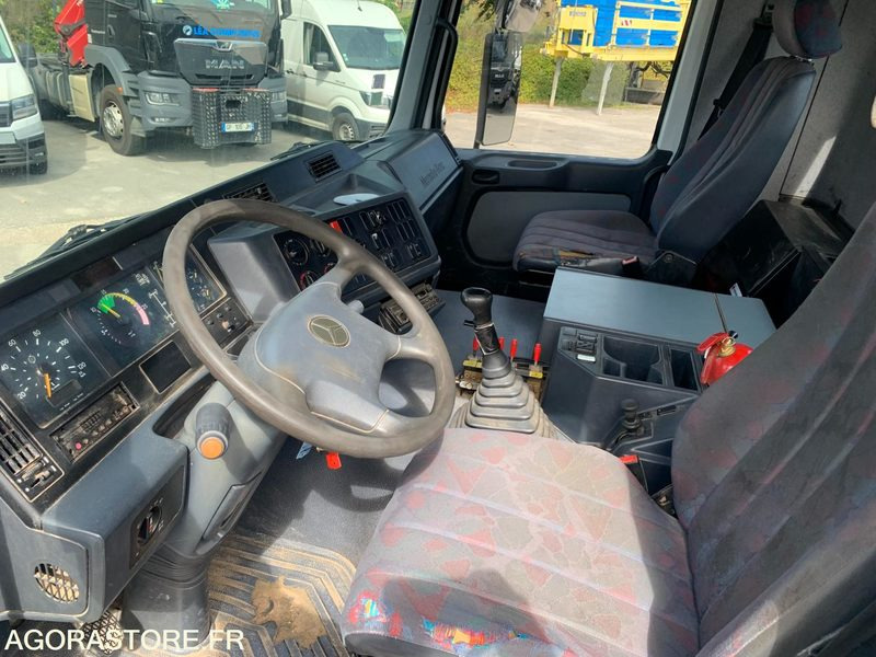 MERCEDES 6x2 - ACTROS 2531 - 1999 / 515000 KM - Крюковой мультилифт: фото 5 MERCEDES 6x2 - ACTROS 2531 - 1999 / 515000 KM - Крюковой мультилифт: фото 5