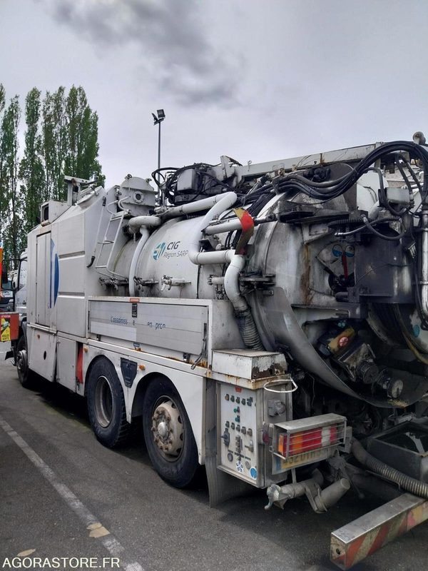 MERCEDES Actros HUWER 2004 (250 000Km) NON ROULANT EXPORT UNIQUEMENT - Ассенизатор: фото 5 MERCEDES Actros HUWER 2004 (250 000Km) NON ROULANT EXPORT UNIQUEMENT - Ассенизатор: фото 5