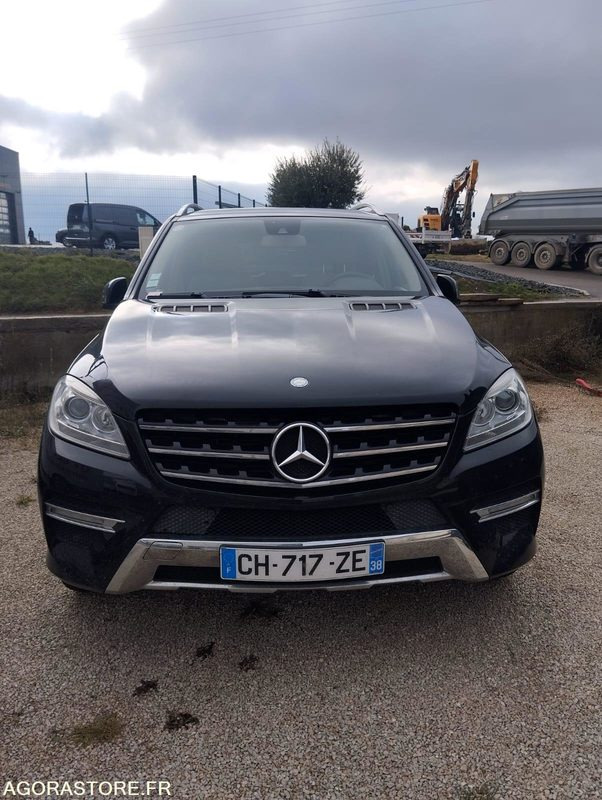MERCEDES CLASSE ML 350 3.0 CDI BLUETEC V6 TURBO 4-MATIC - Внедорожник: фото 3 MERCEDES CLASSE ML 350 3.0 CDI BLUETEC V6 TURBO 4-MATIC - Внедорожник: фото 3
