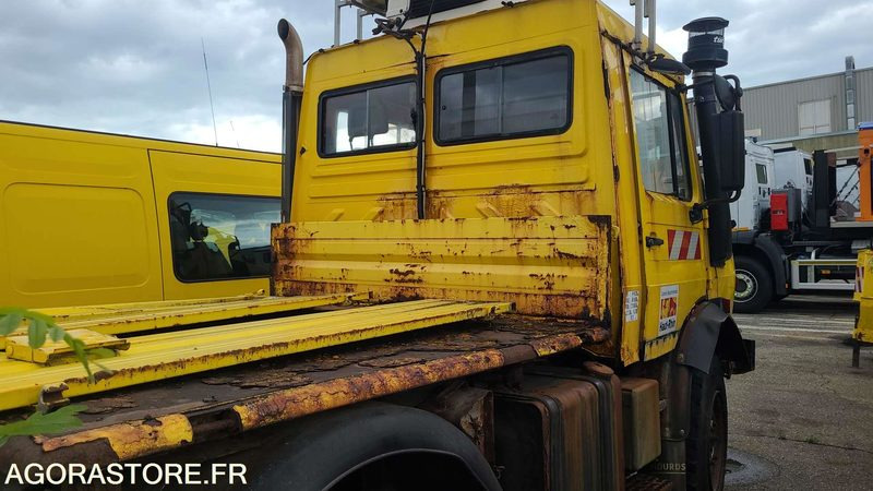 MERCEDES UNIMOG - 1999 - Грузовик бортовой/ Платформа: фото 3 MERCEDES UNIMOG - 1999 - Грузовик бортовой/ Платформа: фото 3