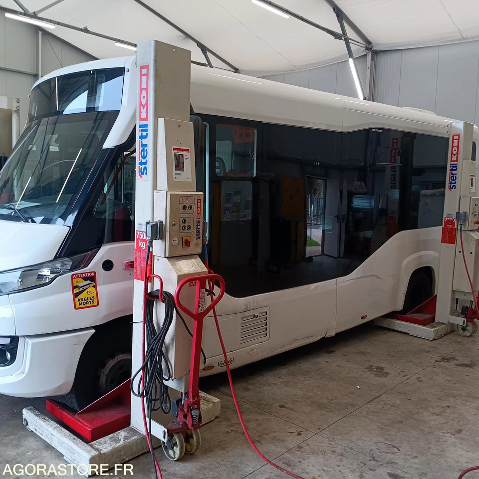 MINIBUS VEHIXEL CYTIOS N° 100762 MEC2016 172285KM EB-549-LT - Микроавтобус, Пассажирский фургон: фото 2 MINIBUS VEHIXEL CYTIOS N° 100762 MEC2016 172285KM EB-549-LT - Микроавтобус, Пассажирский фургон: фото 2