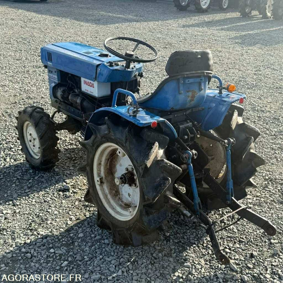 Micro tracteur iseki TX1500 4X4 - Трактор: фото 3 Micro tracteur iseki TX1500 4X4 - Трактор: фото 3