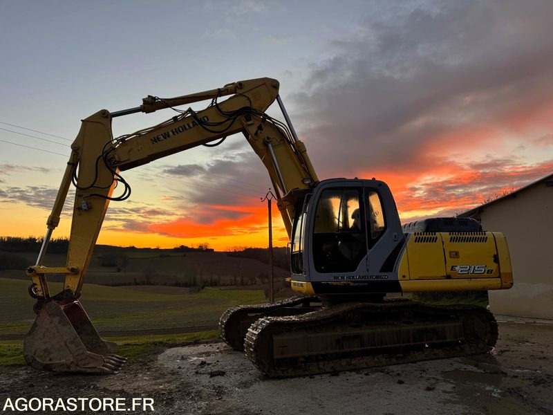 PELLE NEW HOLLAND E215B - 2009 - 11000 heures - Экскаватор: фото 4 PELLE NEW HOLLAND E215B - 2009 - 11000 heures - Экскаватор: фото 4
