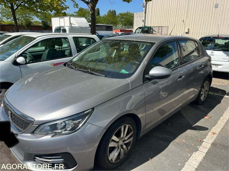 PEUGEOT 308 ESSENCE 127862 kms 2018 - Легковой автомобиль: фото 2 PEUGEOT 308 ESSENCE 127862 kms 2018 - Легковой автомобиль: фото 2