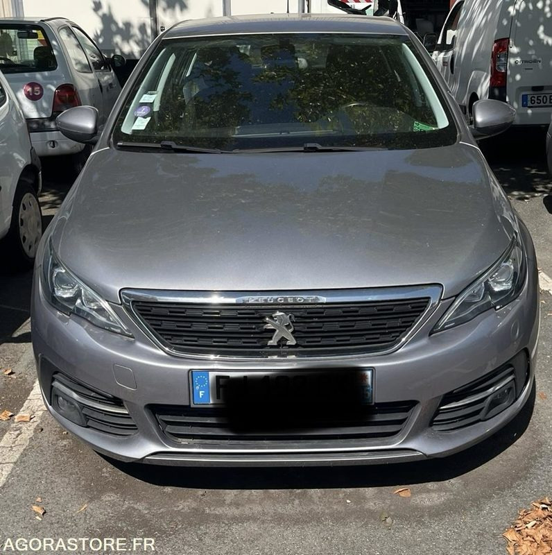 PEUGEOT 308 ESSENCE 127862 kms 2018 - Легковой автомобиль: фото 1 PEUGEOT 308 ESSENCE 127862 kms 2018 - Легковой автомобиль: фото 1