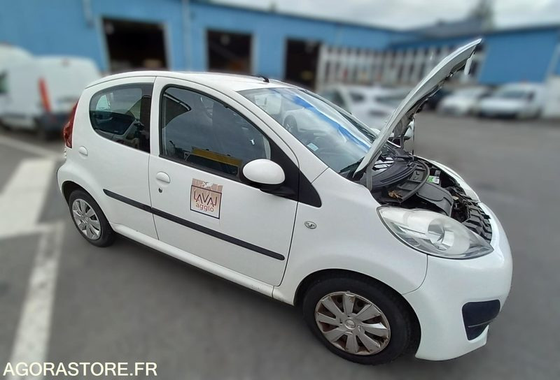 Peugeot 107- CZ681SJ - Легковой автомобиль: фото 1 Peugeot 107- CZ681SJ - Легковой автомобиль: фото 1