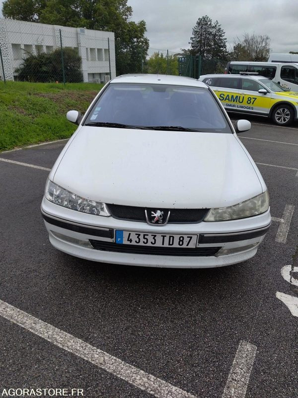 Peugeot 406 st pack sport break 2.2 essence 16v 160cv - Универсал: фото 1 Peugeot 406 st pack sport break 2.2 essence 16v 160cv - Универсал: фото 1