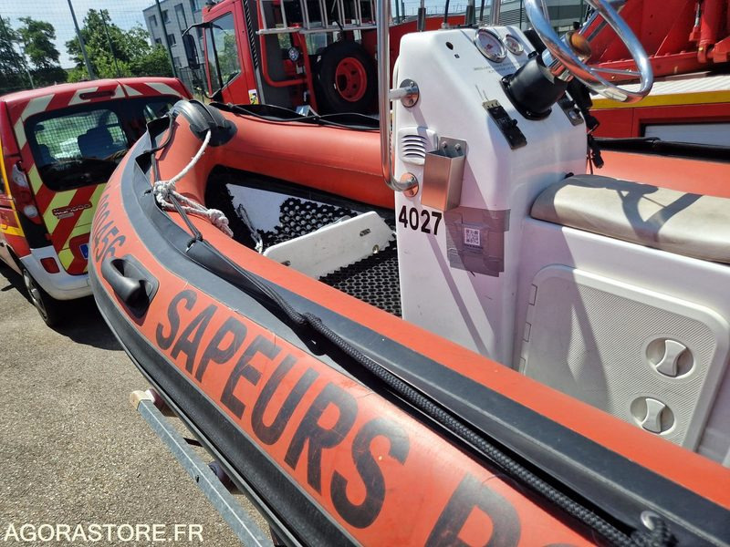 ZEPPELIN Command 15 sur remorque RSA - 643BLJ69 - 2009 - Полуприцеп: фото 3 ZEPPELIN Command 15 sur remorque RSA - 643BLJ69 - 2009 - Полуприцеп: фото 3
