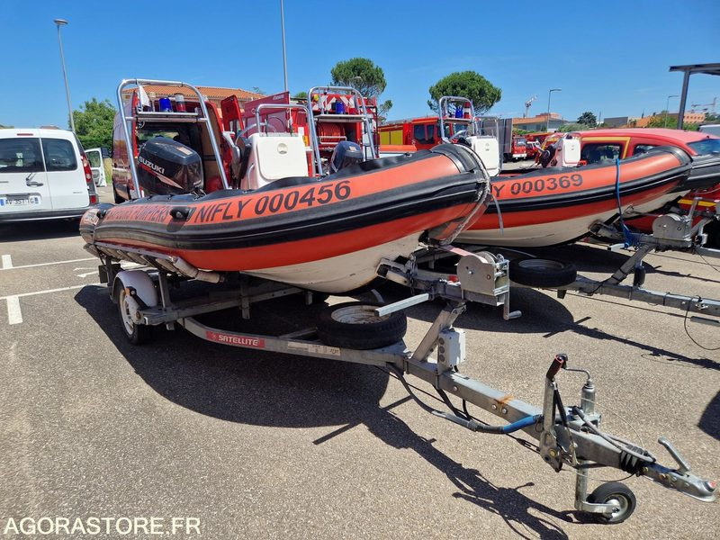 ZEPPELIN Command 15 sur remorque RSA - 643BLJ69 - 2009 - Полуприцеп: фото 4 ZEPPELIN Command 15 sur remorque RSA - 643BLJ69 - 2009 - Полуприцеп: фото 4