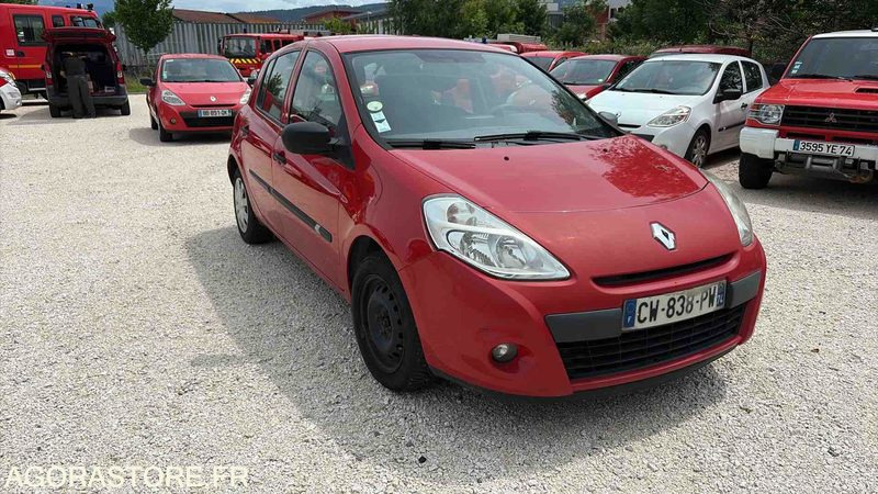 RENAULT CLIO 3 186 236 Kms - 2013- CW-838-PW - Легковой автомобиль: фото 1 RENAULT CLIO 3 186 236 Kms - 2013- CW-838-PW - Легковой автомобиль: фото 1