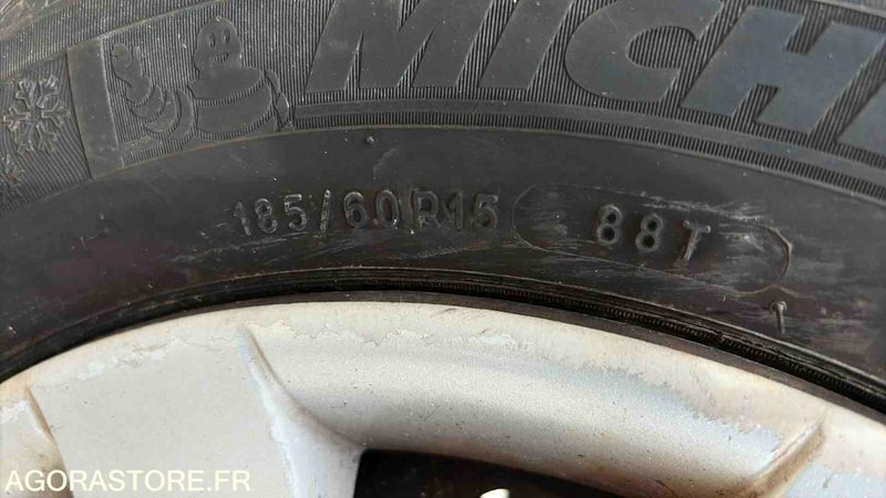 Легковой автомобиль RENAULT CLIO 3 - 197 915 Kms - 2013-CW-655-QY: фото 11