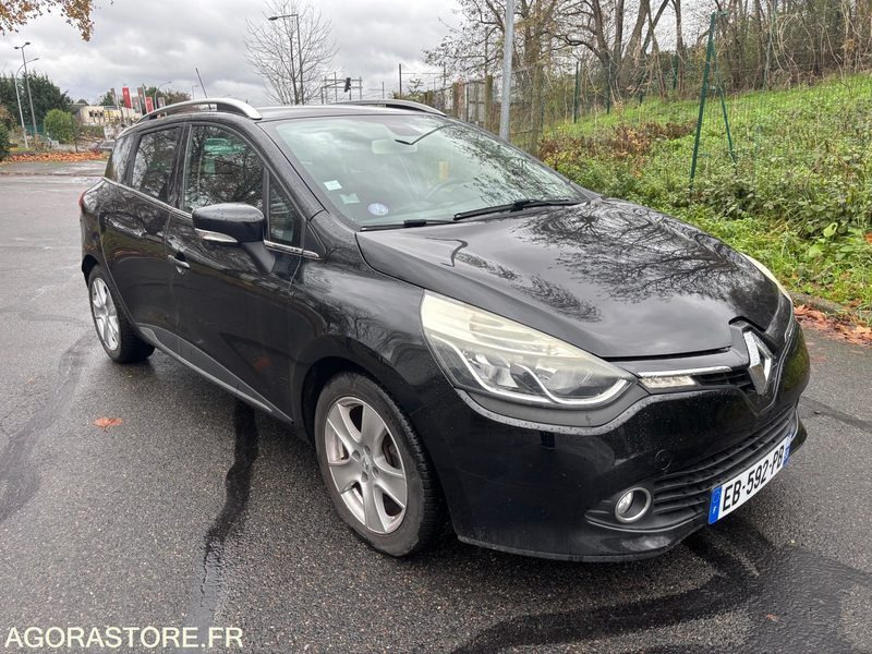 RENAULT- Clio Estate IV - Boite Automatique - année 2016 - 128000 kms - Essence - Универсал: фото 4 RENAULT- Clio Estate IV - Boite Automatique - année 2016 - 128000 kms - Essence - Универсал: фото 4