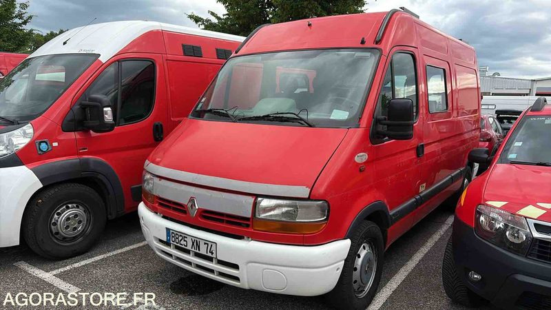 RENAULT - MASTER - 2002 - 132 742 Kms 8825 XN 74 - Цельнометаллический фургон: фото 2 RENAULT - MASTER - 2002 - 132 742 Kms 8825 XN 74 - Цельнометаллический фургон: фото 2