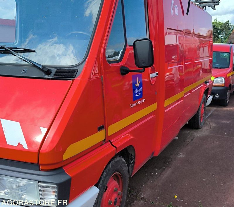 RENAULT MASTER T35 D 102714kms - 1996 - Цельнометаллический фургон: фото 1 RENAULT MASTER T35 D 102714kms - 1996 - Цельнометаллический фургон: фото 1
