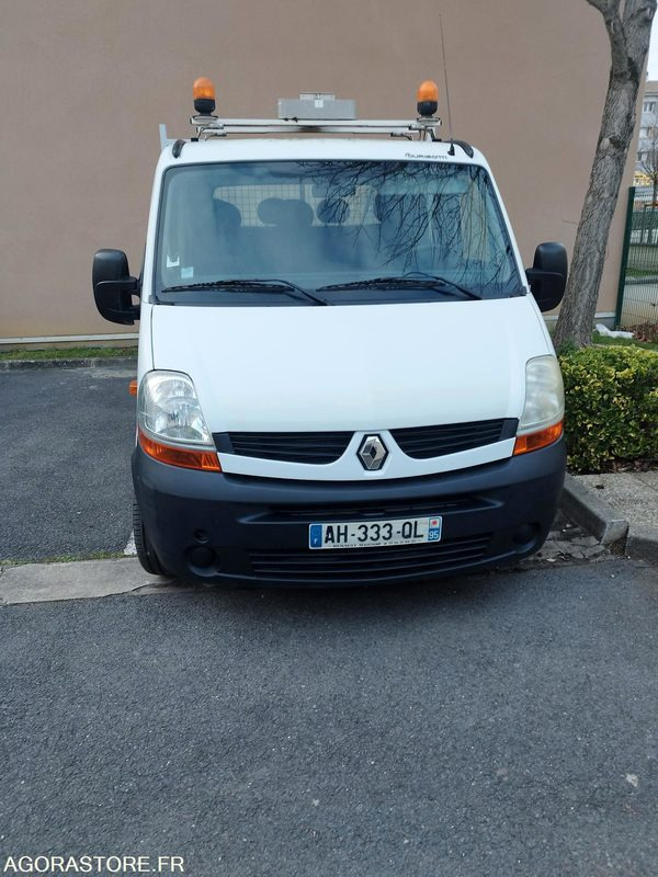 Цельнометаллический фургон Renault Master: фото 6 Цельнометаллический фургон Renault Master: фото 6