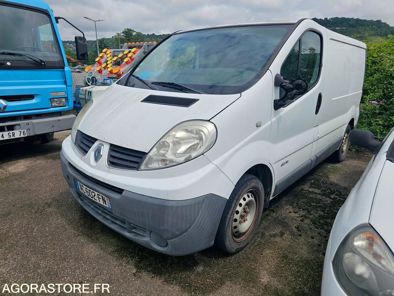 Renault trafic - 2009 - 348637km - AC602FN - Цельнометаллический фургон: фото 1 Renault trafic - 2009 - 348637km - AC602FN - Цельнометаллический фургон: фото 1
