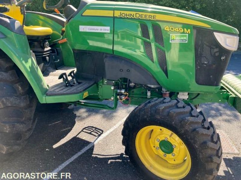 TRACTEUR JOHN DEERE - 2019 - Трактор: фото 3 TRACTEUR JOHN DEERE - 2019 - Трактор: фото 3