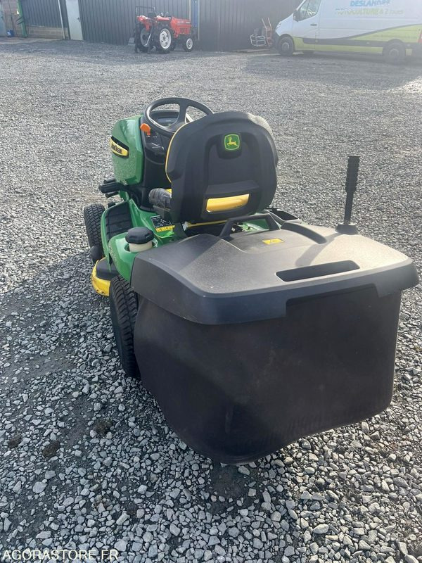 Tracteur tondeuse John deere x305r - Газонокосилка: фото 4 Tracteur tondeuse John deere x305r - Газонокосилка: фото 4