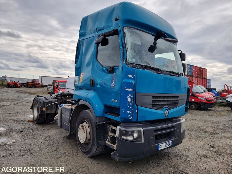 TRACTEUR ROUTIER RENAULT PREMIUM - CC183ZV (SANS DOCUMENTS - VENDU POUR PIECES) - Тягач: фото 2 TRACTEUR ROUTIER RENAULT PREMIUM - CC183ZV (SANS DOCUMENTS - VENDU POUR PIECES) - Тягач: фото 2